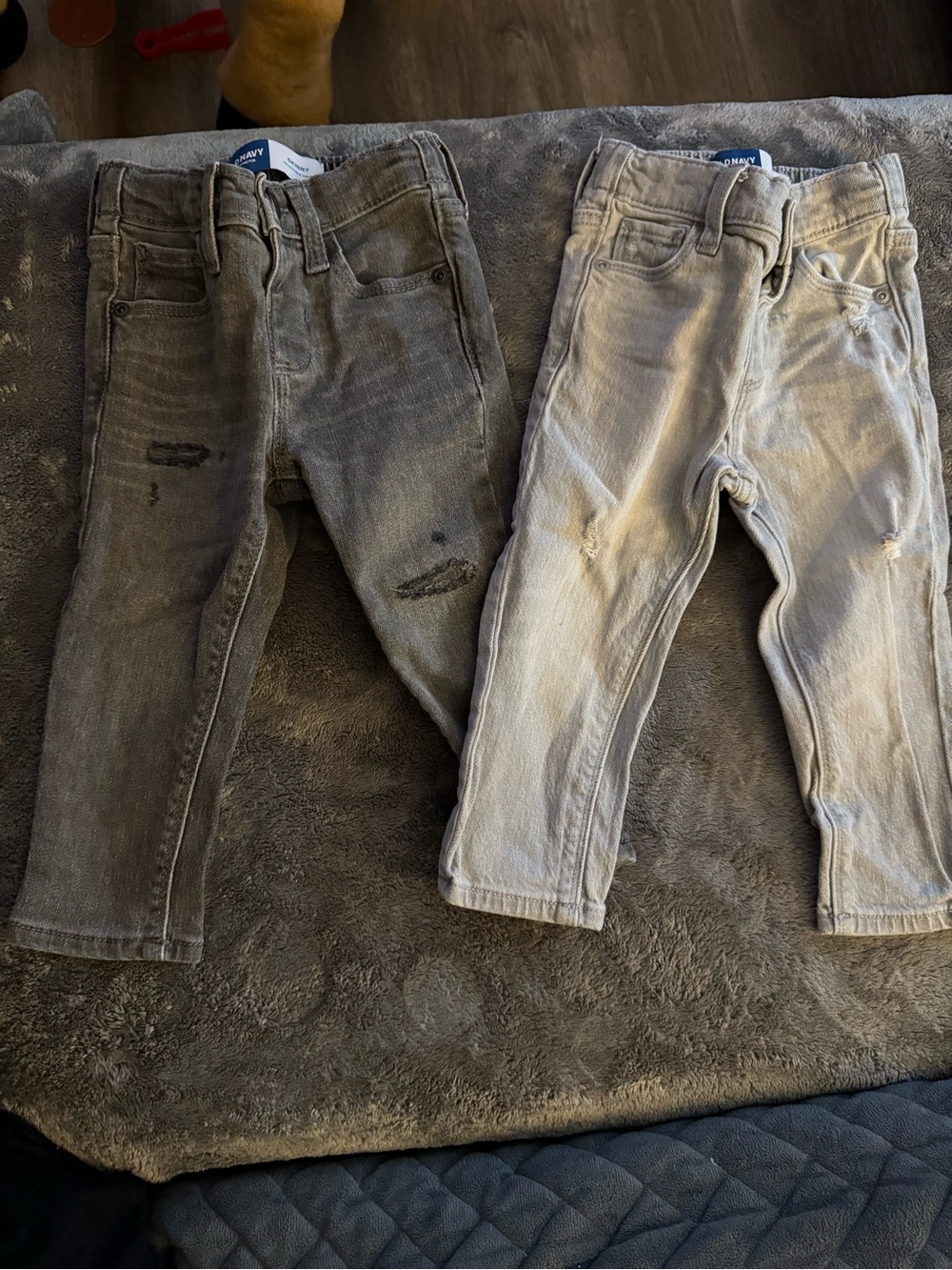 Old Navy Gray and Light Gray Kids Stretch Denim Jeans - 2 Pack